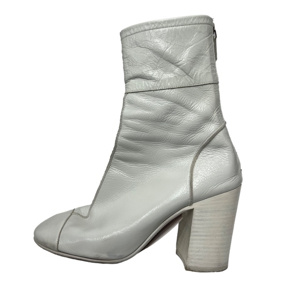 CHANEL 2020C White Leather CC Heeled Block Sock Boot sz 6/36 - Picture 7 of 16